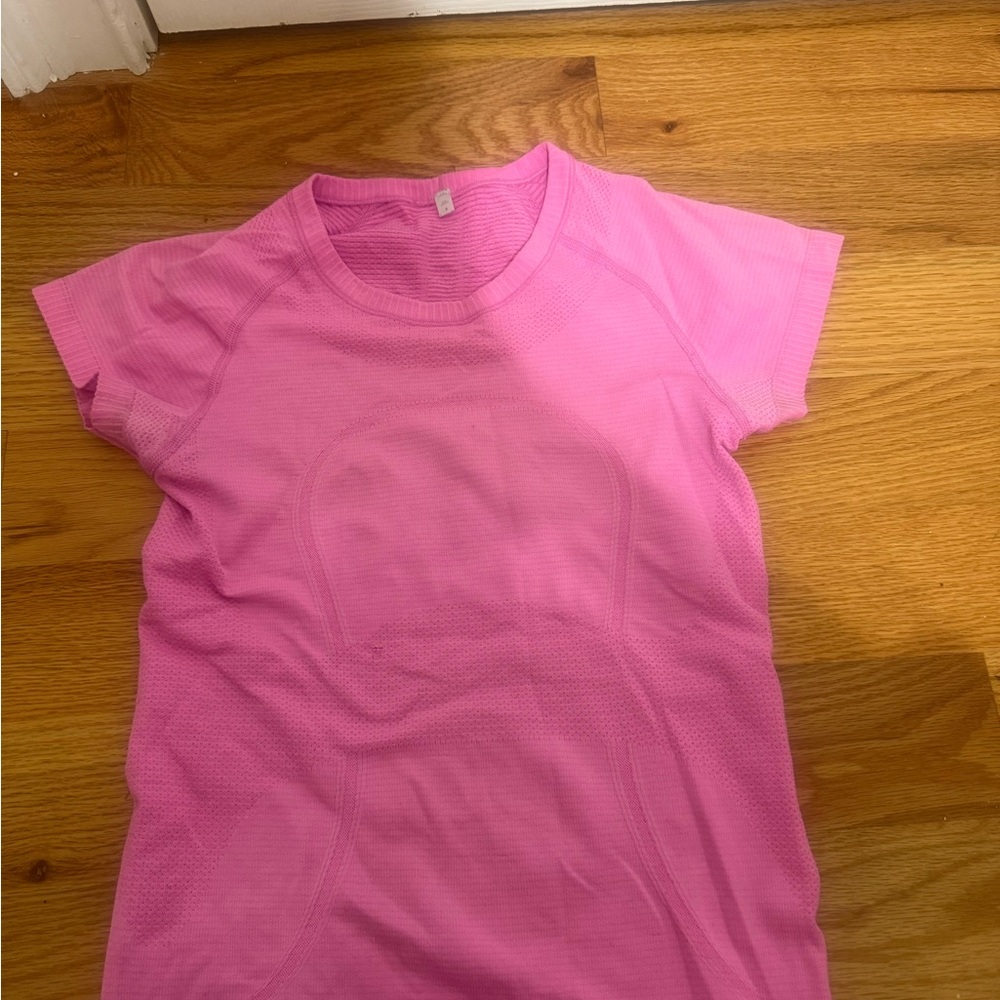 Lululemon Pink Short Sleeve Athletic Top